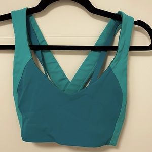Lululemon Energy sports bra